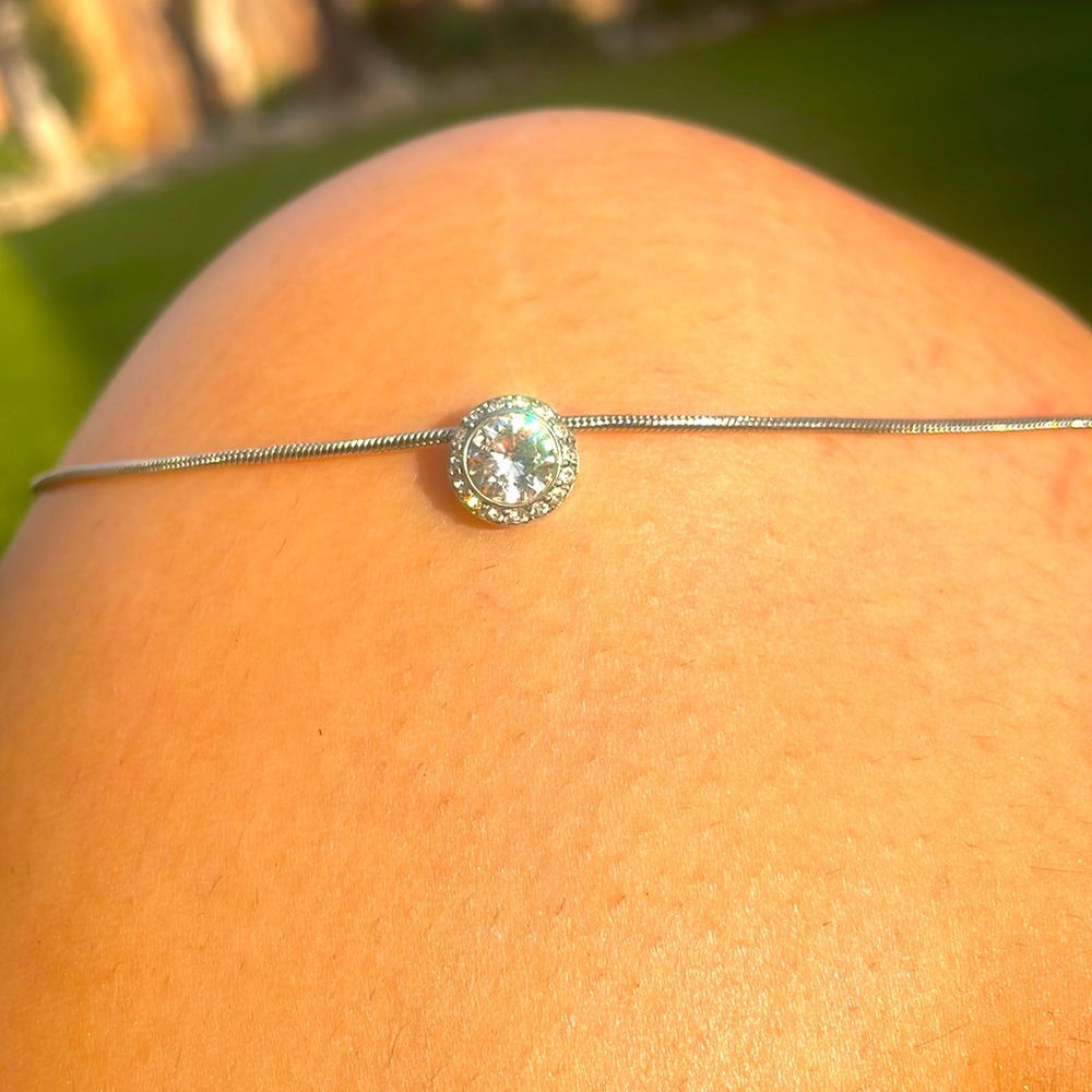 Swvorski necklace